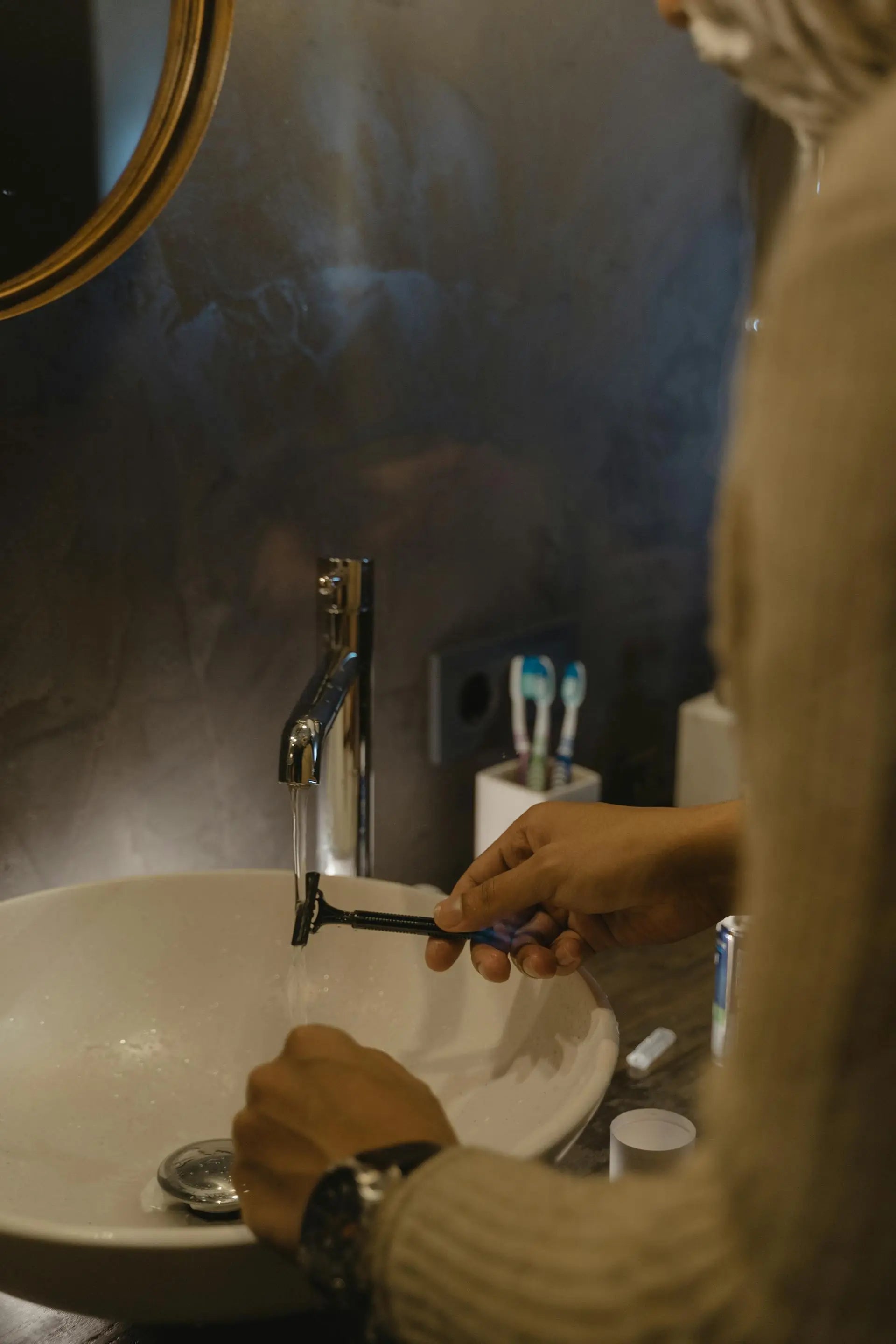 Pourquoi les lames de rasoir Gillette coûtent aussi cher